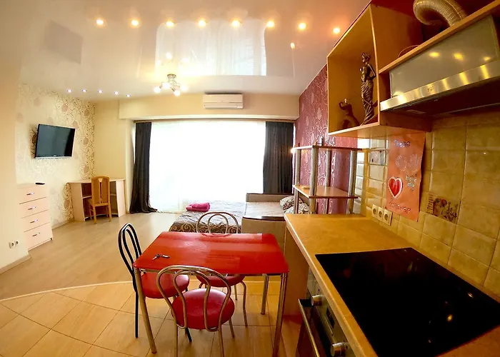 Lux Studio River View 24 Floor - Kirova 27D